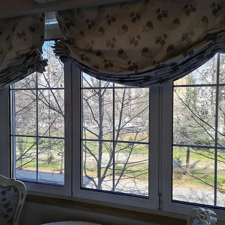 アパート Riverside Elegance In The Heart Of