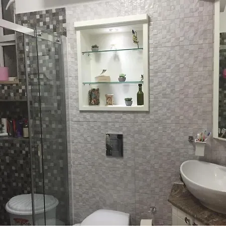 Daire Riverside Elegance In The Heart Of Tiran